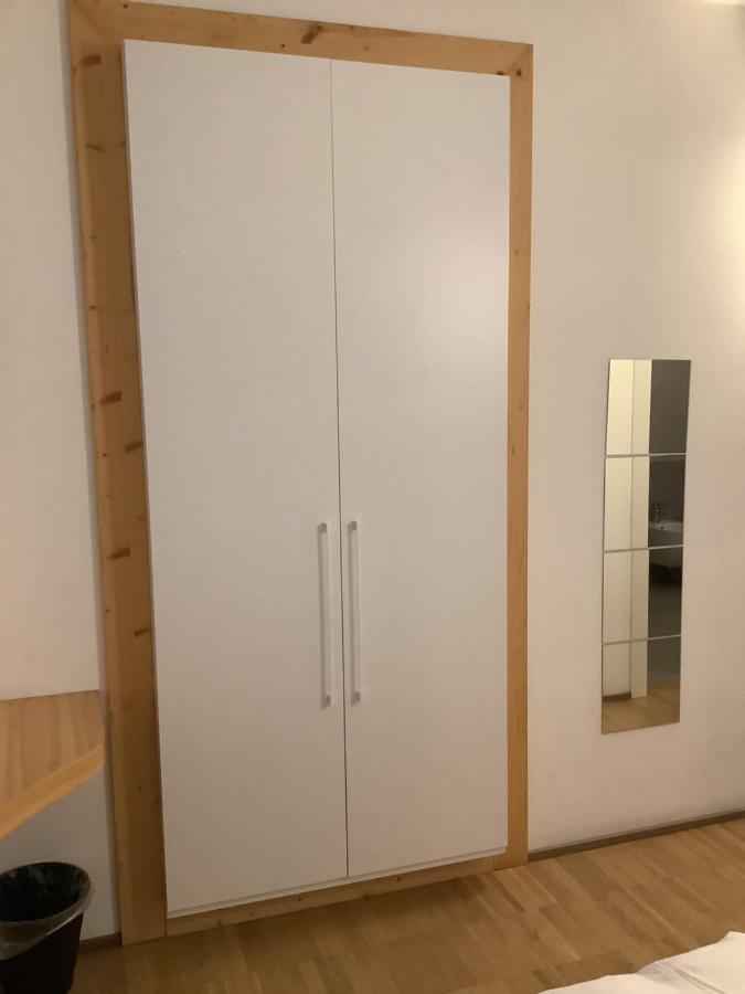 Foresteria Gavazzeni Bergamo Exteriör bild